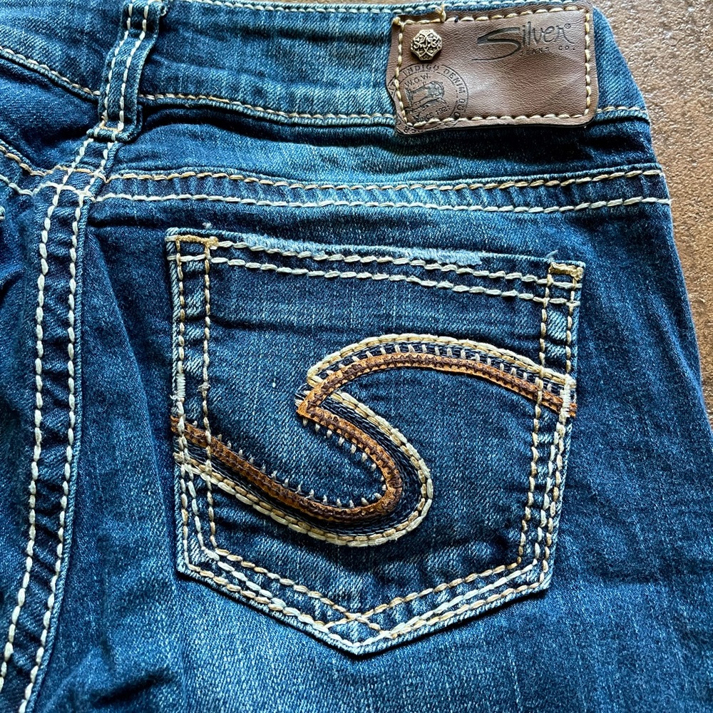 Silver Suki Jeans 28/30